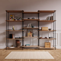 Metallregal DecoSeries mit 3 Standard L Regalen, dekorativ präsentiert